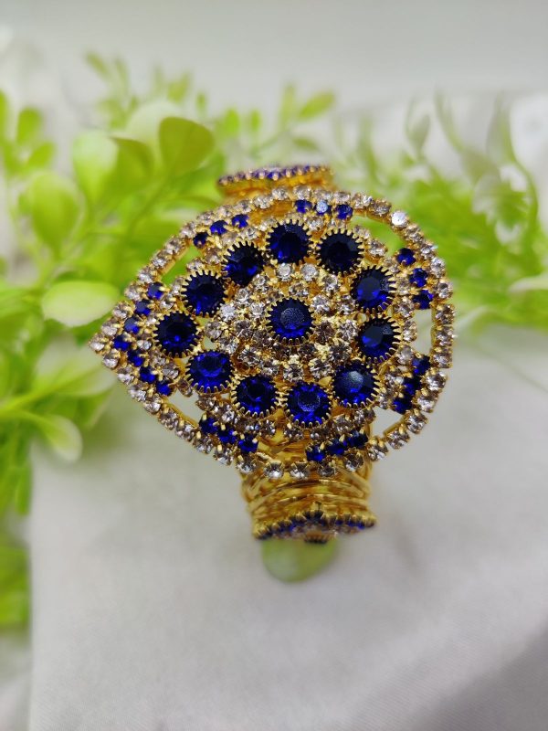 Imported Sapphire Adjustable Bracelet Random Color
