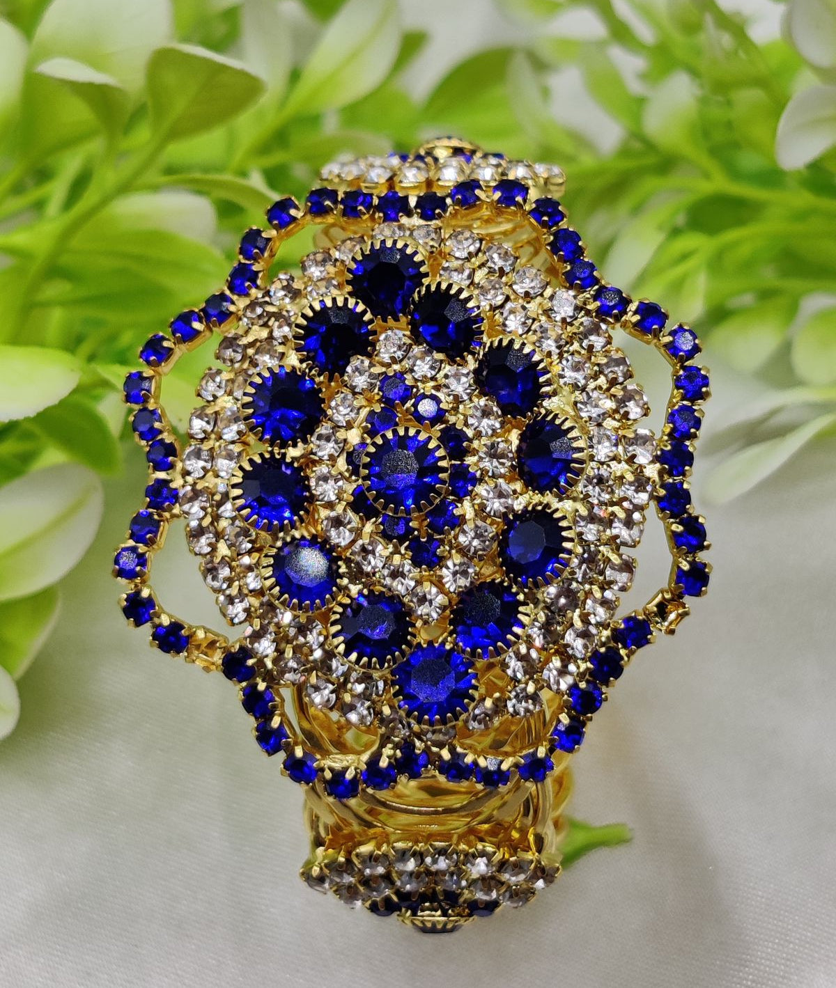 Imported Exquisite Adjustable Crystal Bracelet Random Color