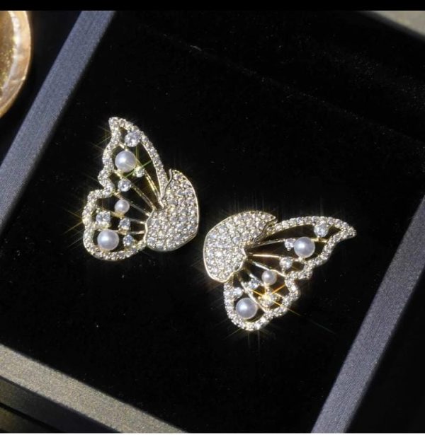 Korean Zircon And Pearl Butterfly Earrings